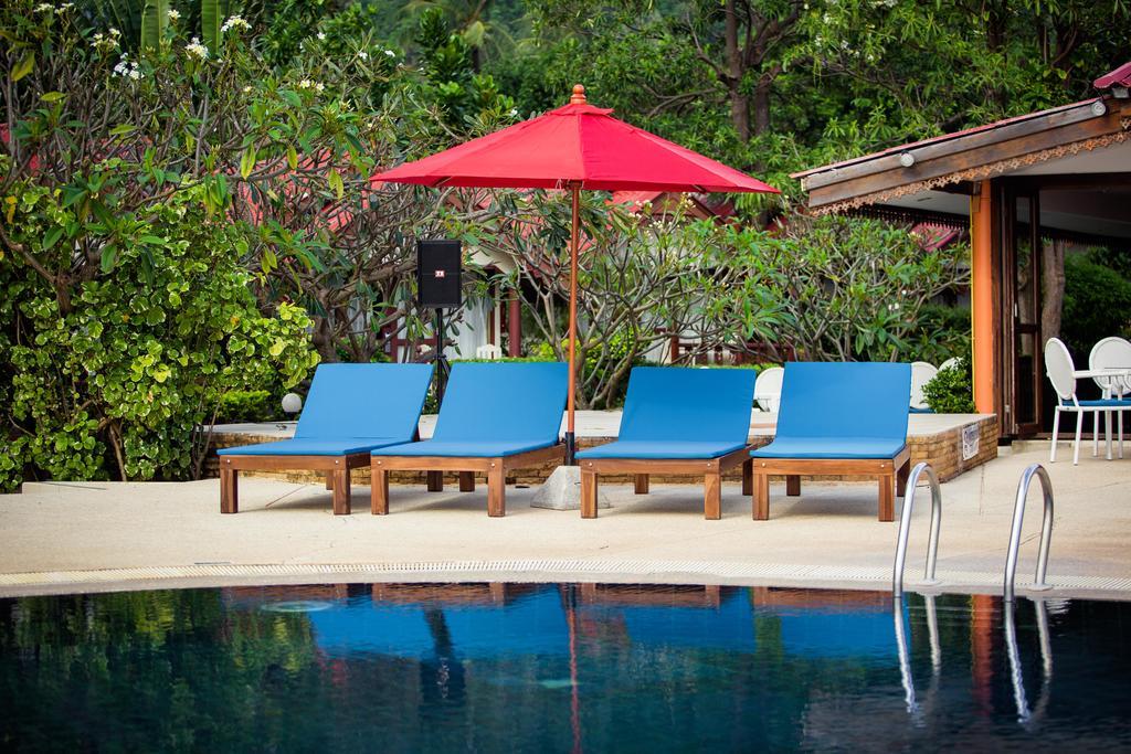 Buri Beach Resort 帕干岛 外观 照片