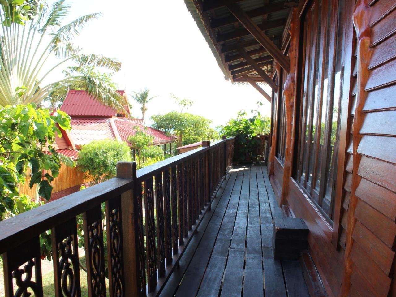 Buri Beach Resort 帕干岛 外观 照片